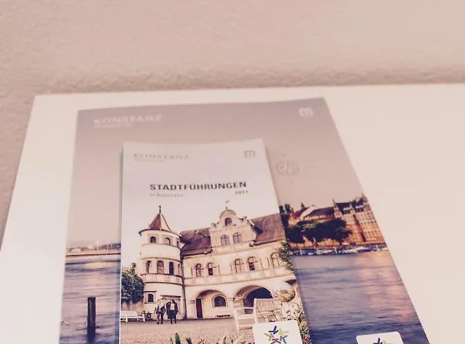 Im Paradies شقة *